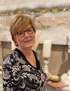 Pam Wardell West Elgin Roots & Revival